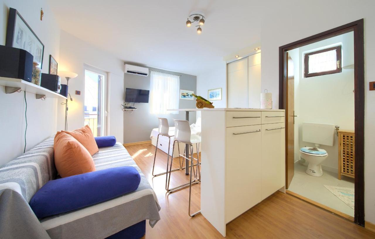 Studio Apartment Vesna Крк Экстерьер фото